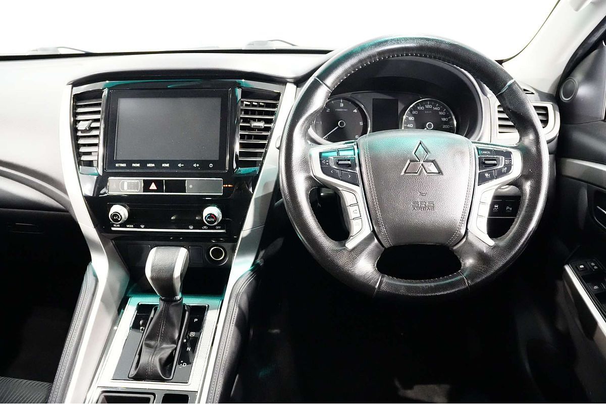 2022 Mitsubishi Pajero Sport GLX QF