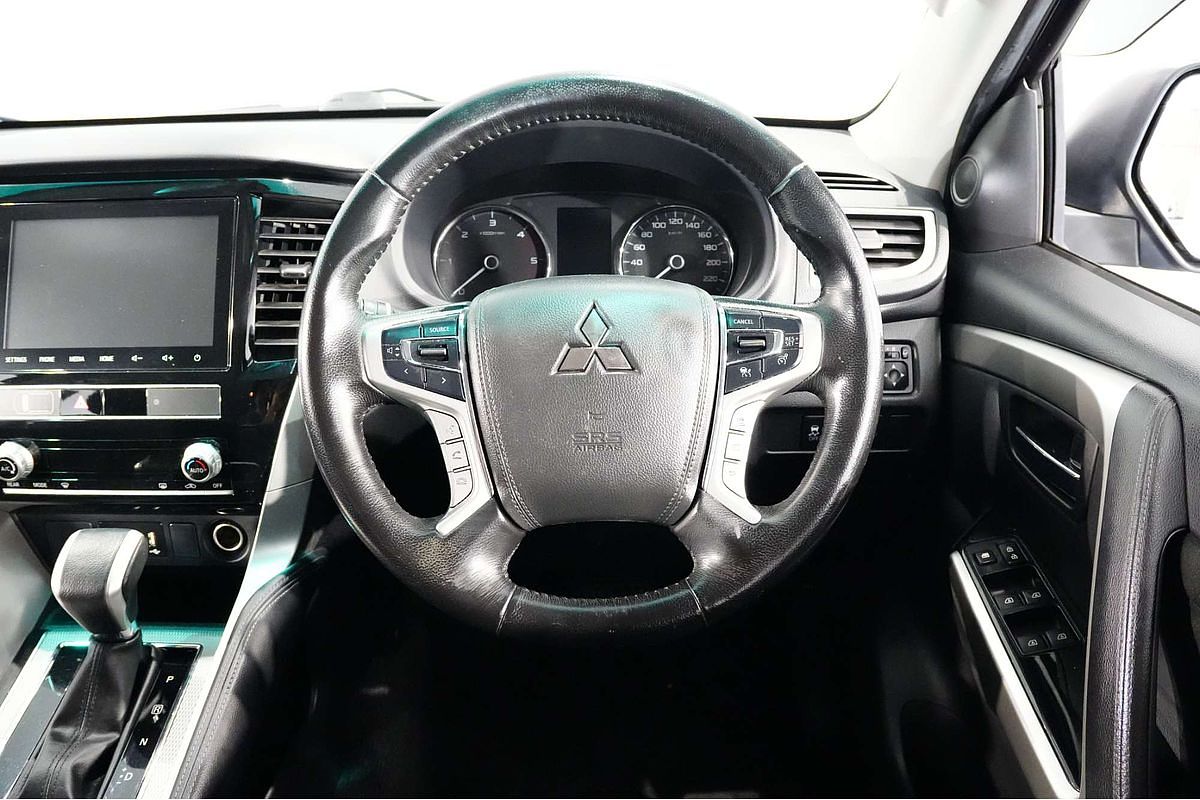 2022 Mitsubishi Pajero Sport GLX QF