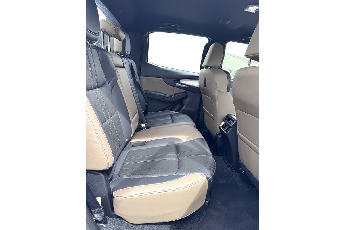 Mazda BT-50 F 6AUTO 3.0L DUAL CAB PICKUP SP 4X4