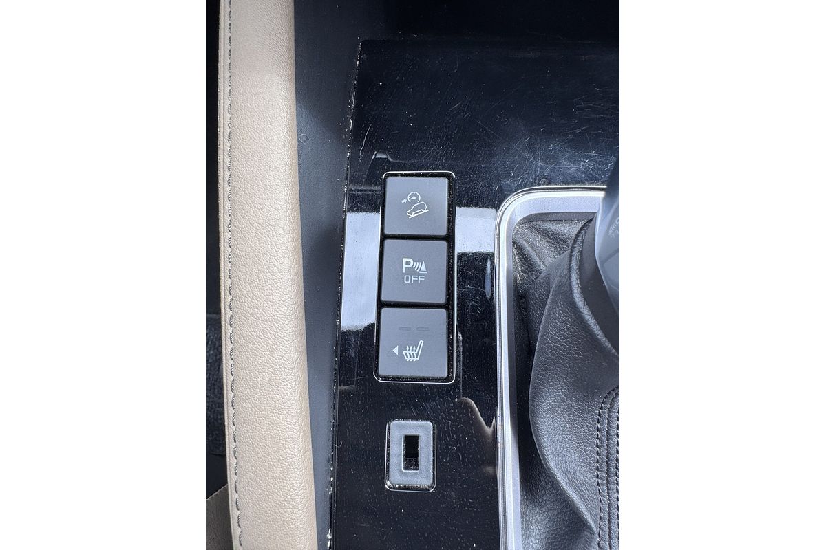 Mazda BT-50 F 6AUTO 3.0L DUAL CAB PICKUP SP 4X4