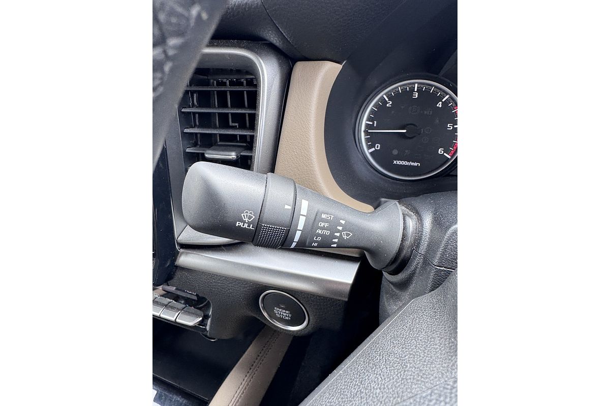 Mazda BT-50 F 6AUTO 3.0L DUAL CAB PICKUP SP 4X4