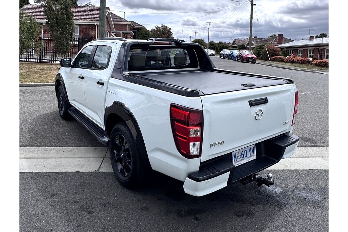 Mazda BT-50 F 6AUTO 3.0L DUAL CAB PICKUP SP 4X4