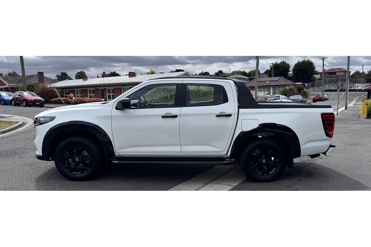 Mazda BT-50 F 6AUTO 3.0L DUAL CAB PICKUP SP 4X4