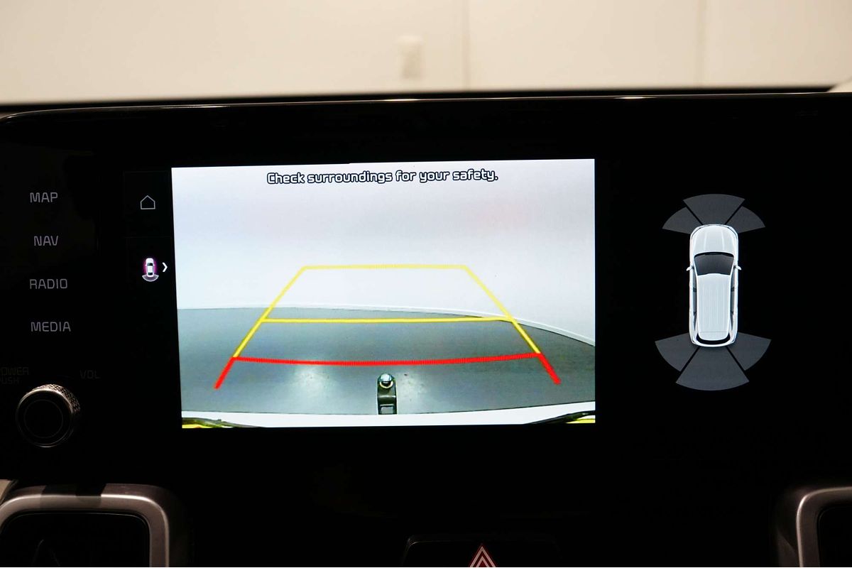 2022 Kia Sorento Sport MQ4