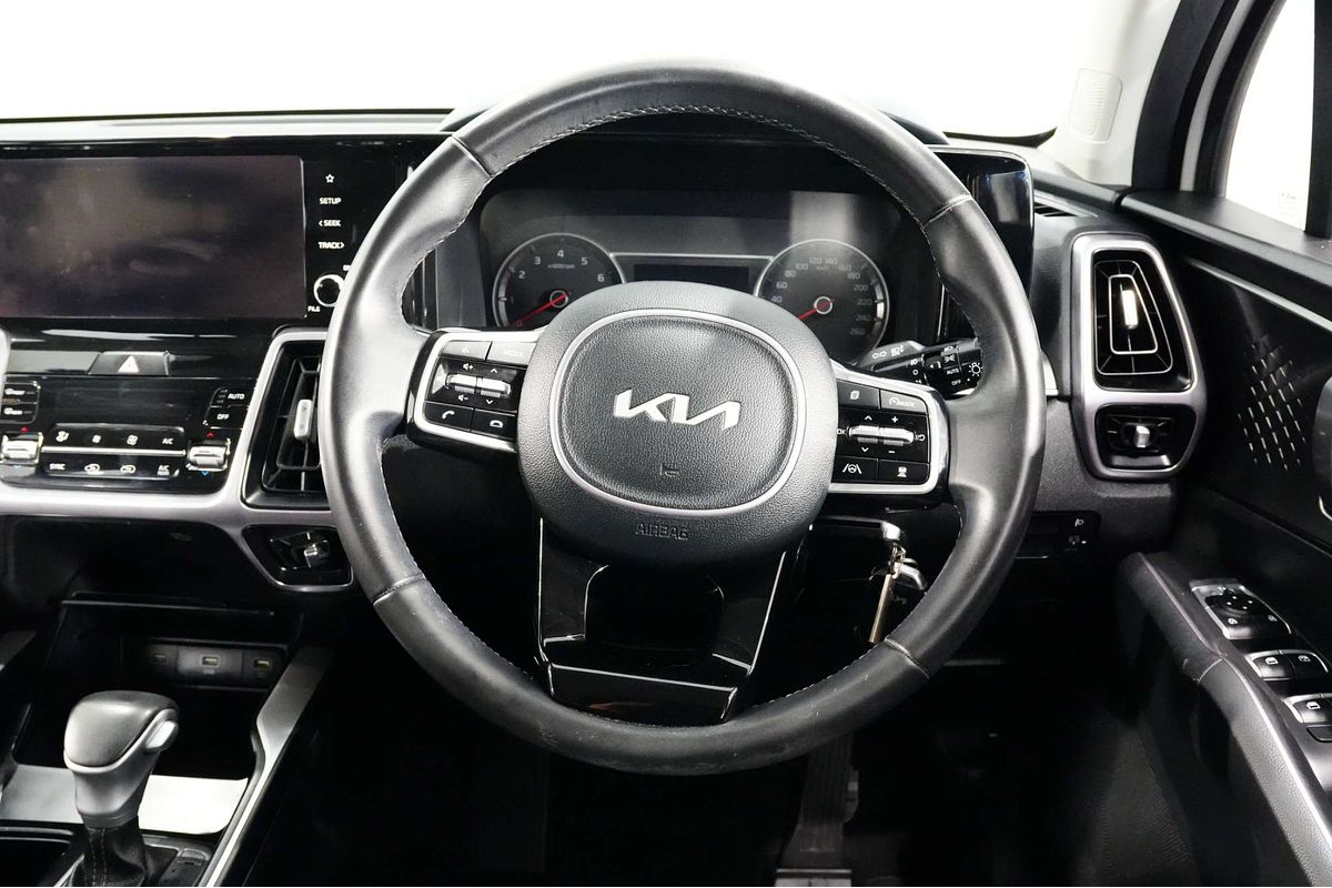 2022 Kia Sorento Sport MQ4