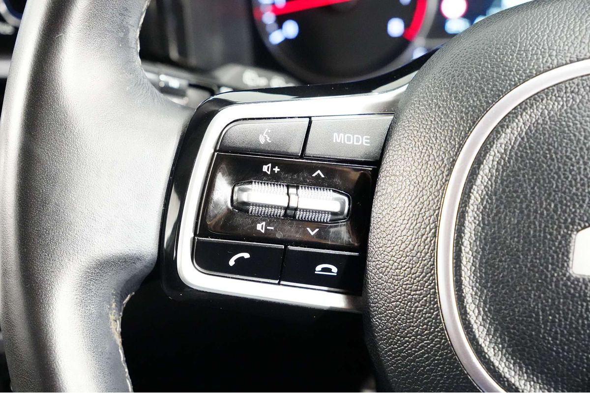 2022 Kia Sorento Sport MQ4