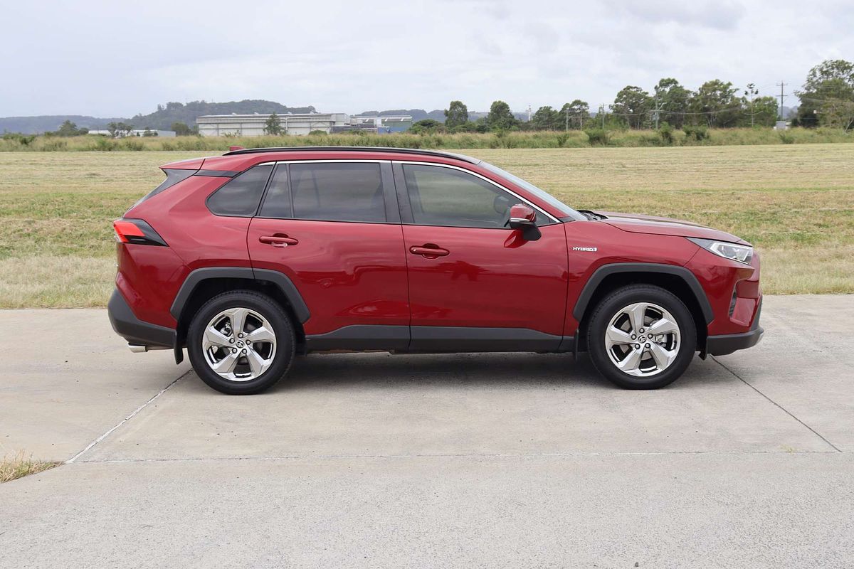 2021 Toyota RAV4 GXL AXAH54R