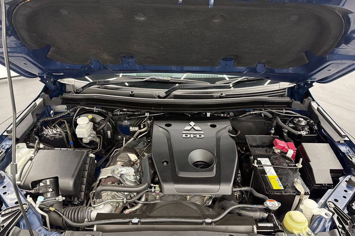 2021 Mitsubishi Triton GLS MR 4X4