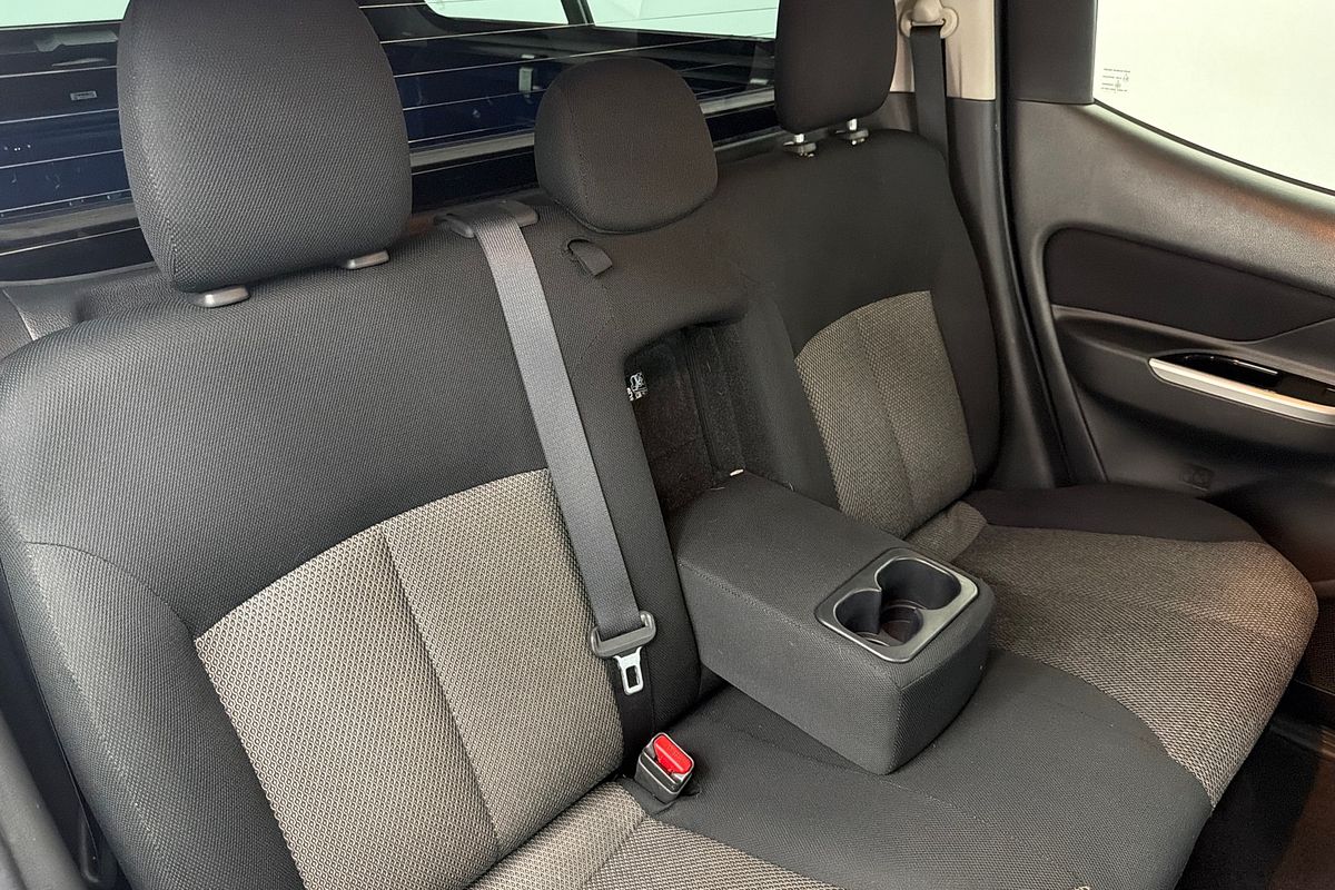 2021 Mitsubishi Triton GLS MR 4X4