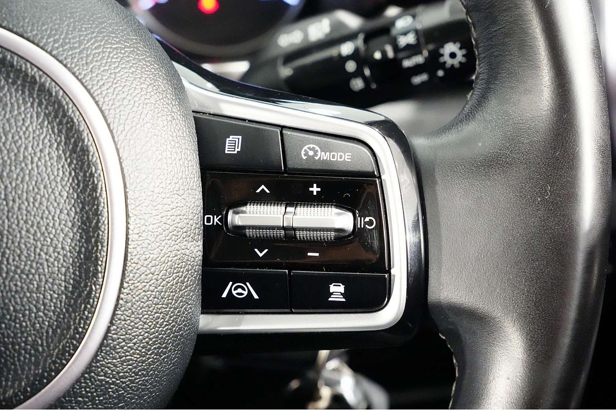 2022 Kia Sorento Sport MQ4