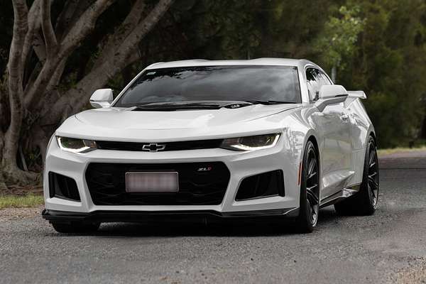 2019 Chevrolet Camaro ZL1 (800HP)