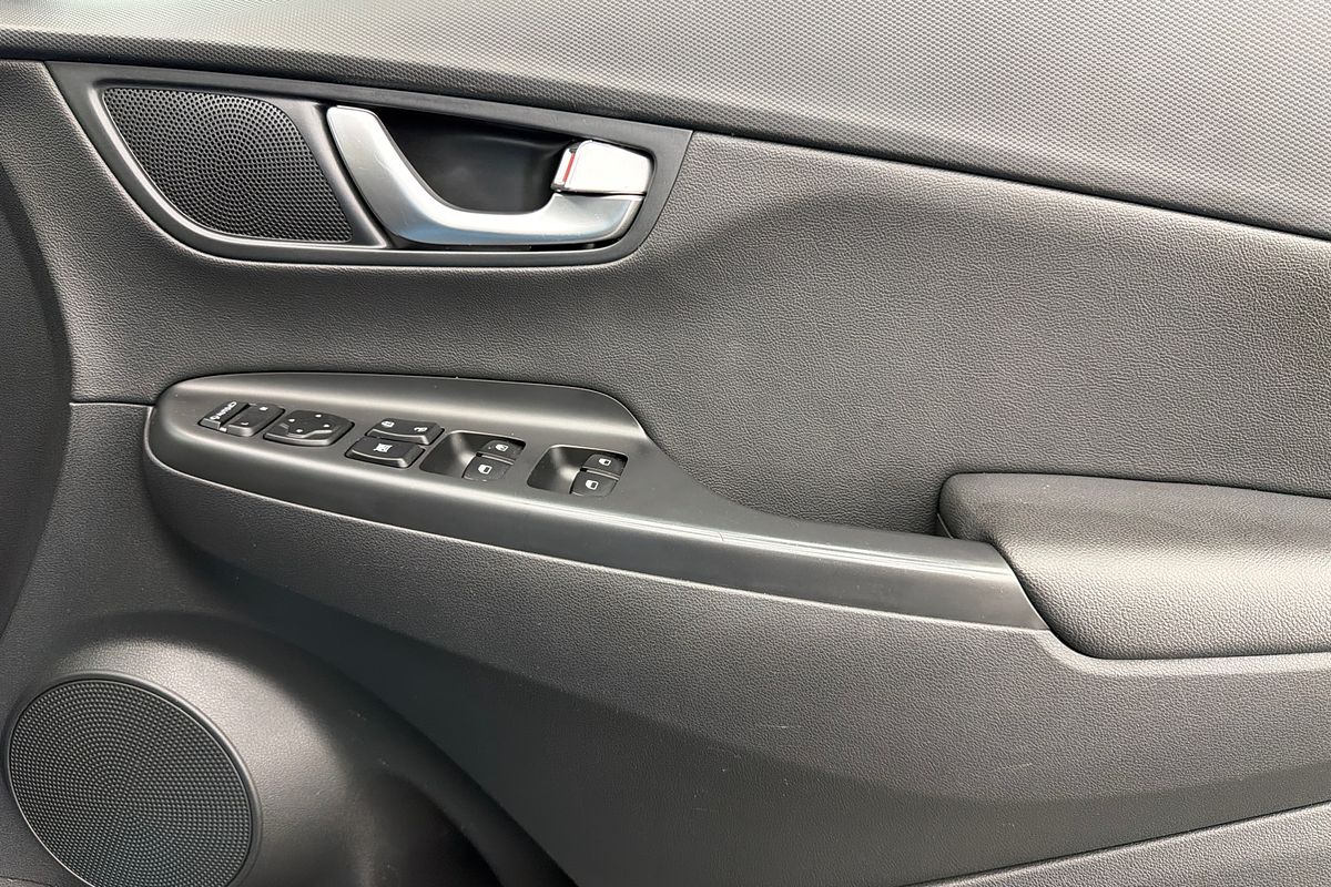 2021 Hyundai Kona Active OS.V4