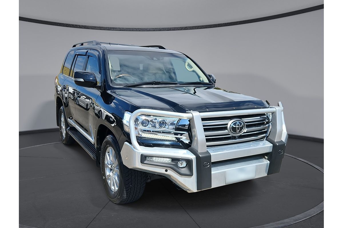 2016 Toyota Landcruiser Sahara VDJ200R