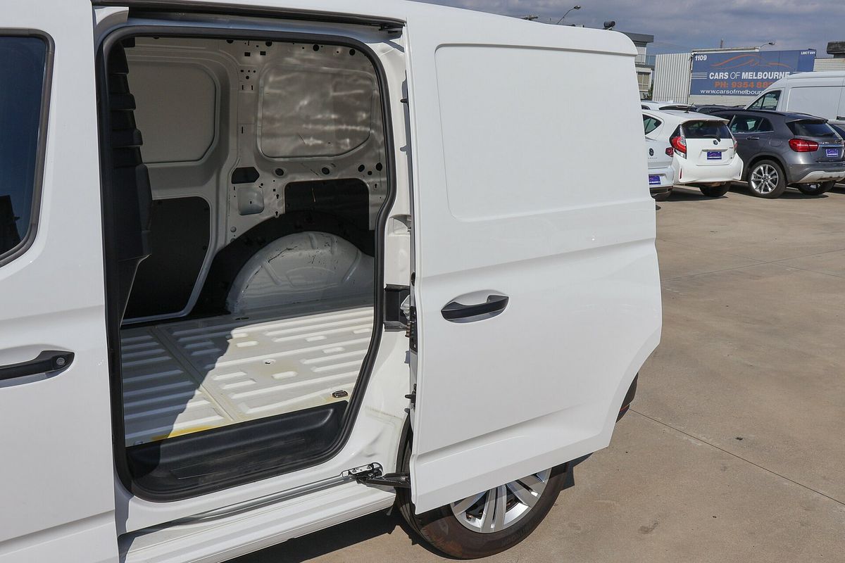 2022 Volkswagen Caddy TSI220 5 SWB