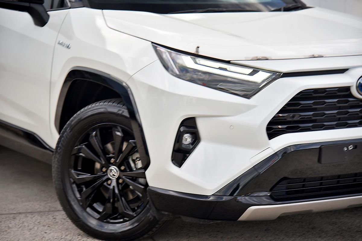 2021 Toyota RAV4 XSE AXAH52R