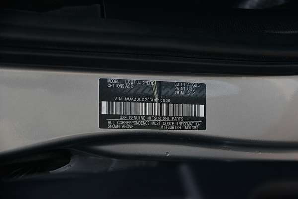 2025 Mitsubishi Triton GLX MV 4X4 thumb-19