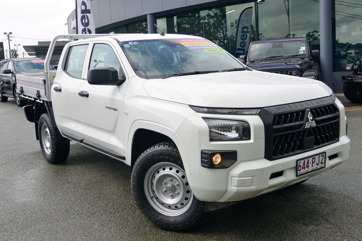 2025 Mitsubishi Triton GLX MV 4X4