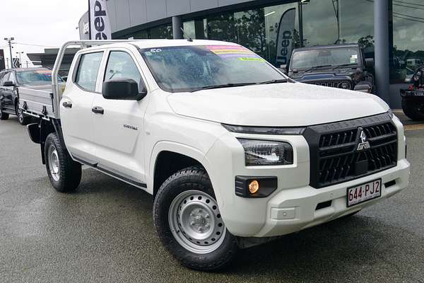 2025 Mitsubishi Triton GLX MV 4X4