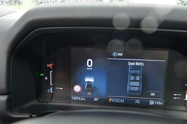 2025 Ford Everest Trend 2.0L thumb-10