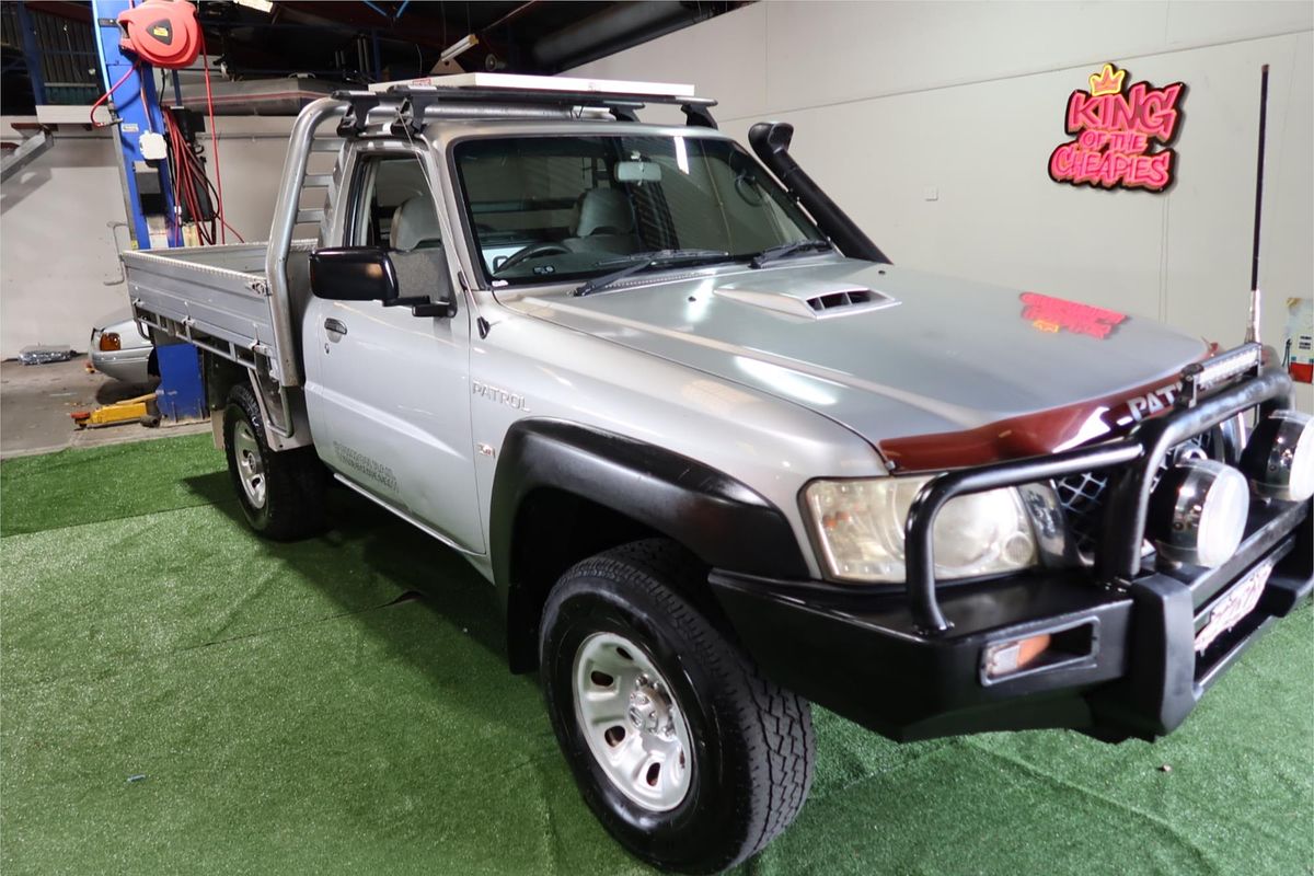 2011 Nissan Patrol DX GU 6 4X4