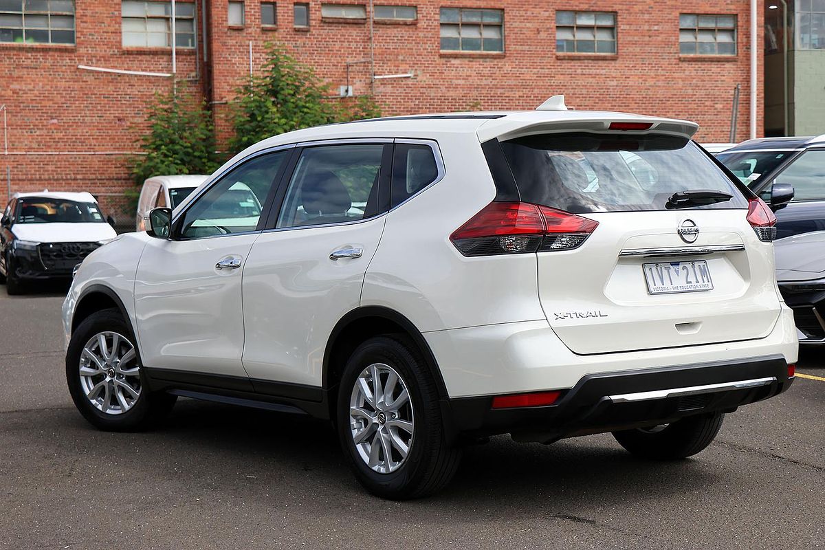 2022 Nissan X-TRAIL ST T32