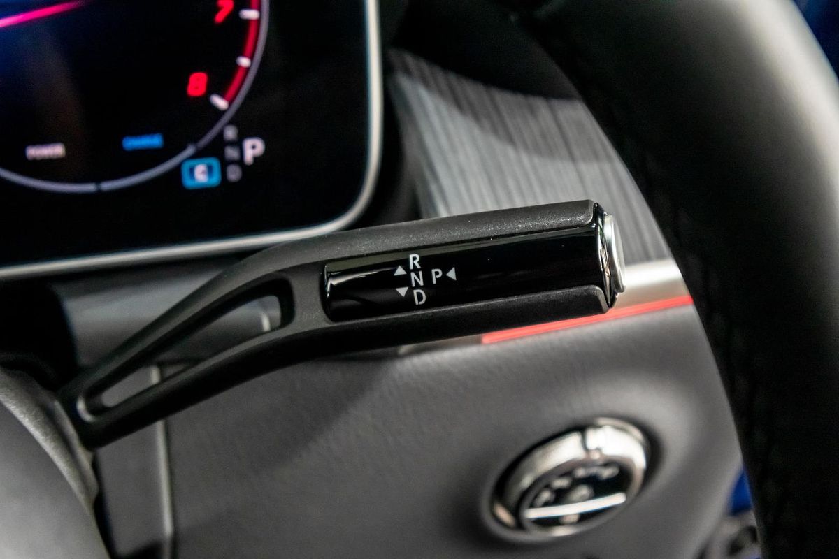 X254 805+055MY GLC200 WAG 9G 9 sp 2.0T/17kW