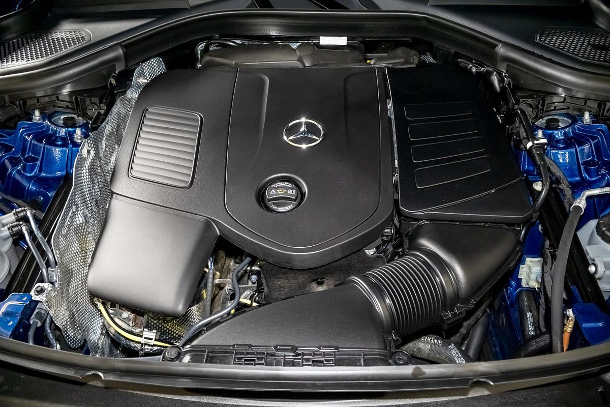 X254 805+055MY GLC200 WAG 9G 9 sp 2.0T/17kW