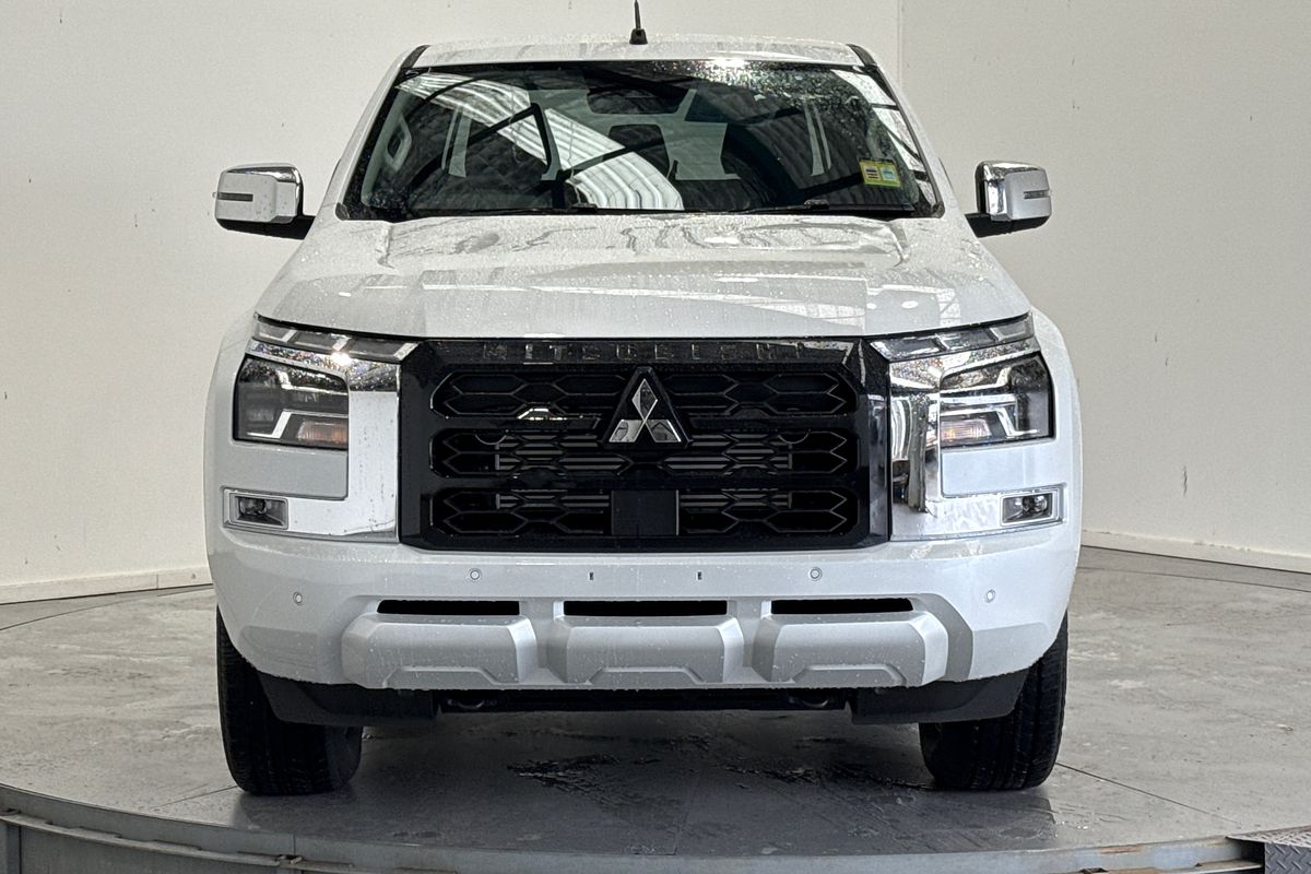 2025 Mitsubishi Triton GLS MV 4X4