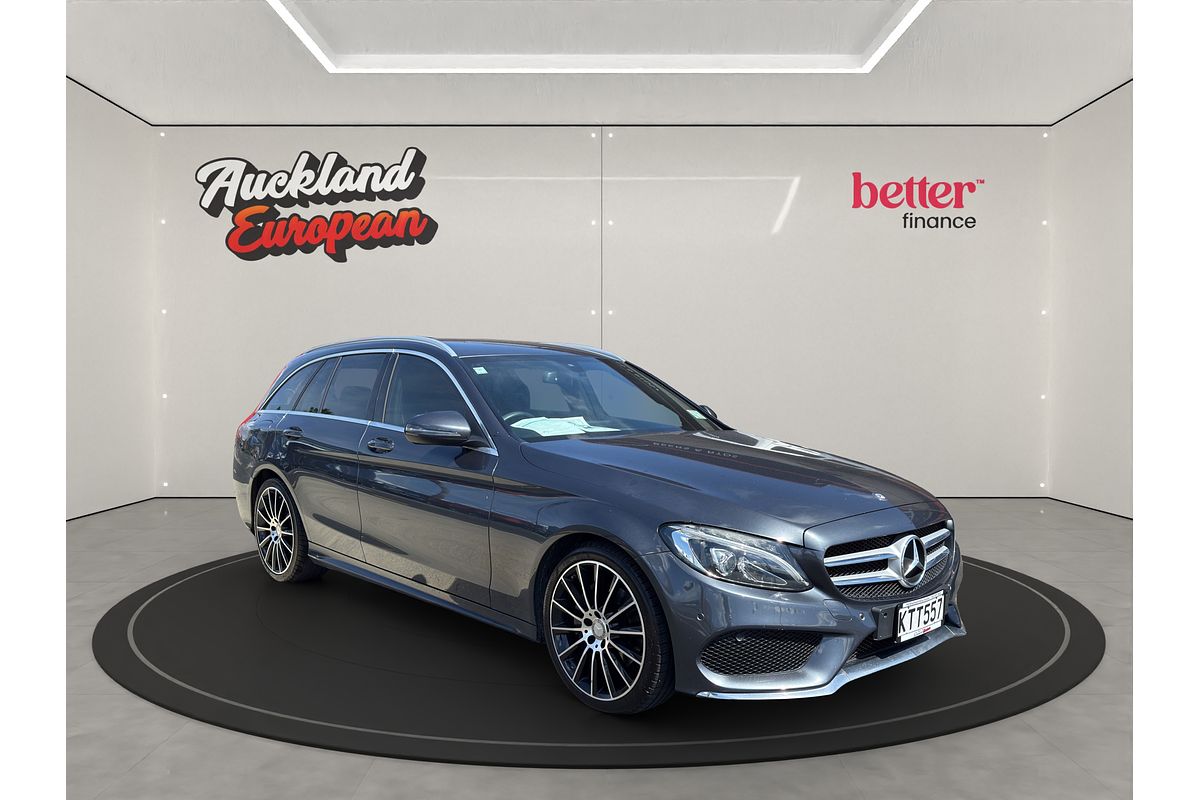 2015 Mercedes-Benz 200 AMG LINE