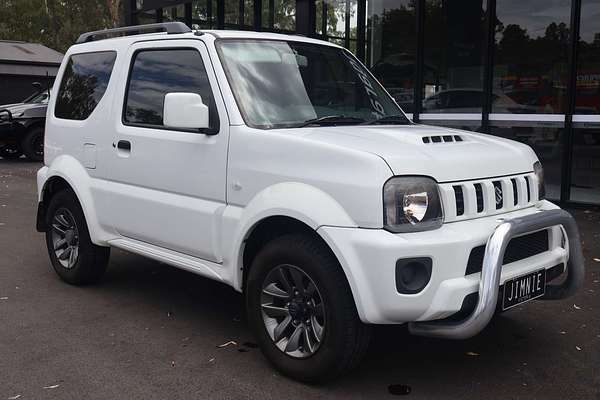 2015 Suzuki Jimny Sierra SN413 T6