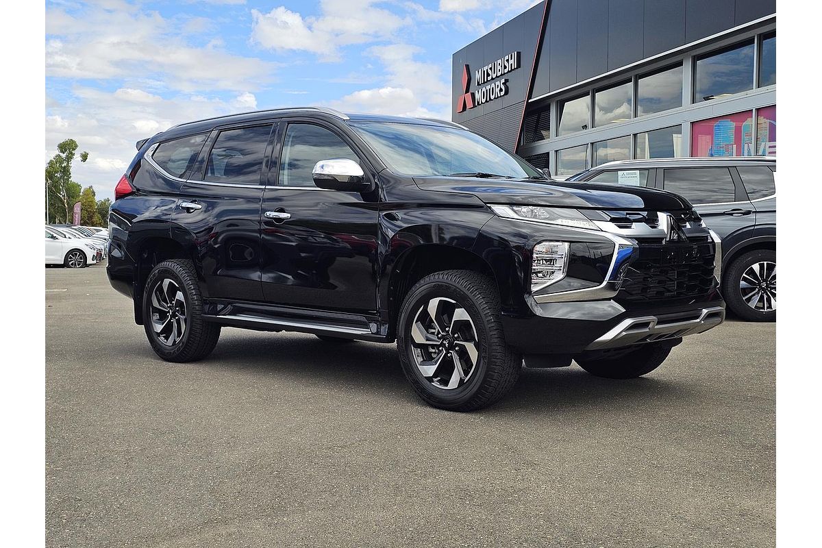 2024 Mitsubishi Pajero Sport GLS QG