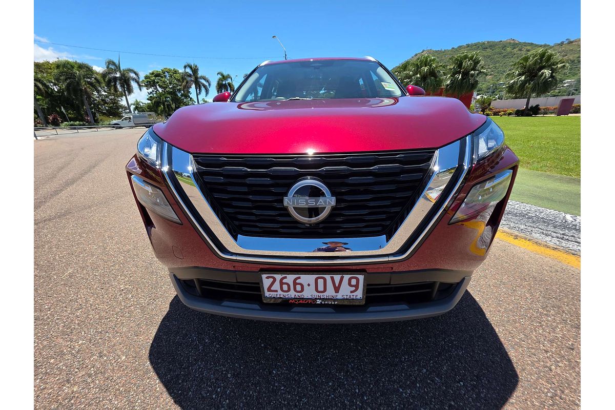 2025 Nissan X-TRAIL ST T33