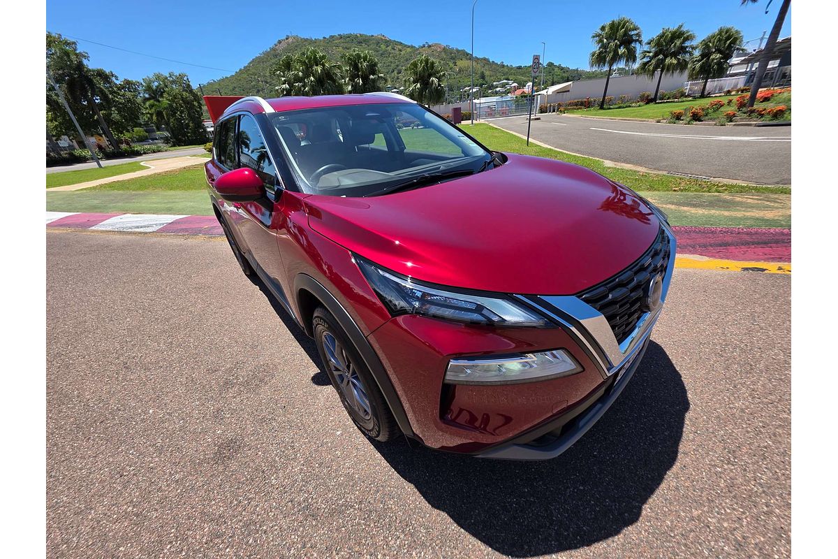 2025 Nissan X-TRAIL ST T33