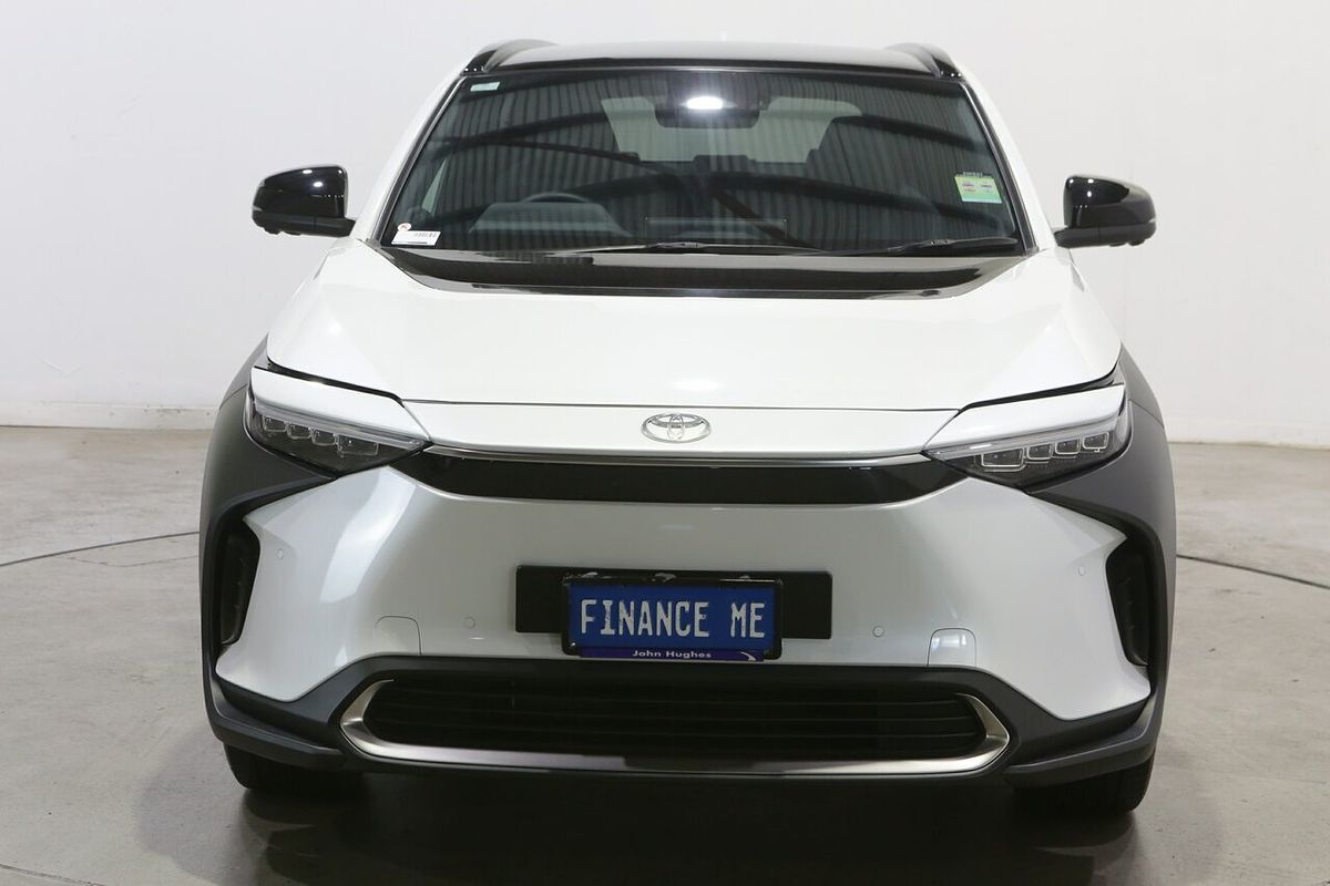 2024 Toyota bZ4X YEAM15R