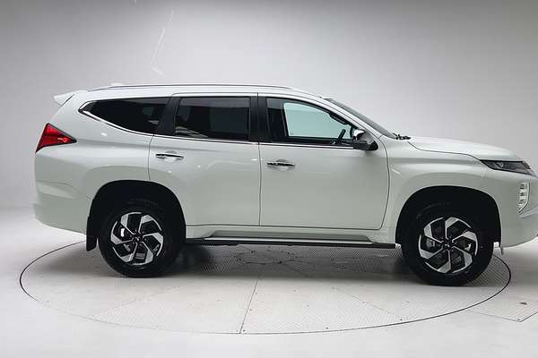 2024 Mitsubishi Pajero Sport Exceed QG thumb-8