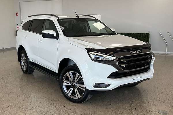 2024 Isuzu MU-X LS-T