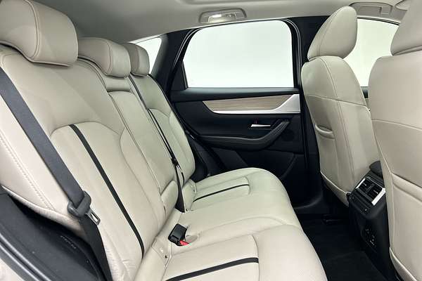 2025 Mazda CX-60 D50e GT KH Series thumb-11