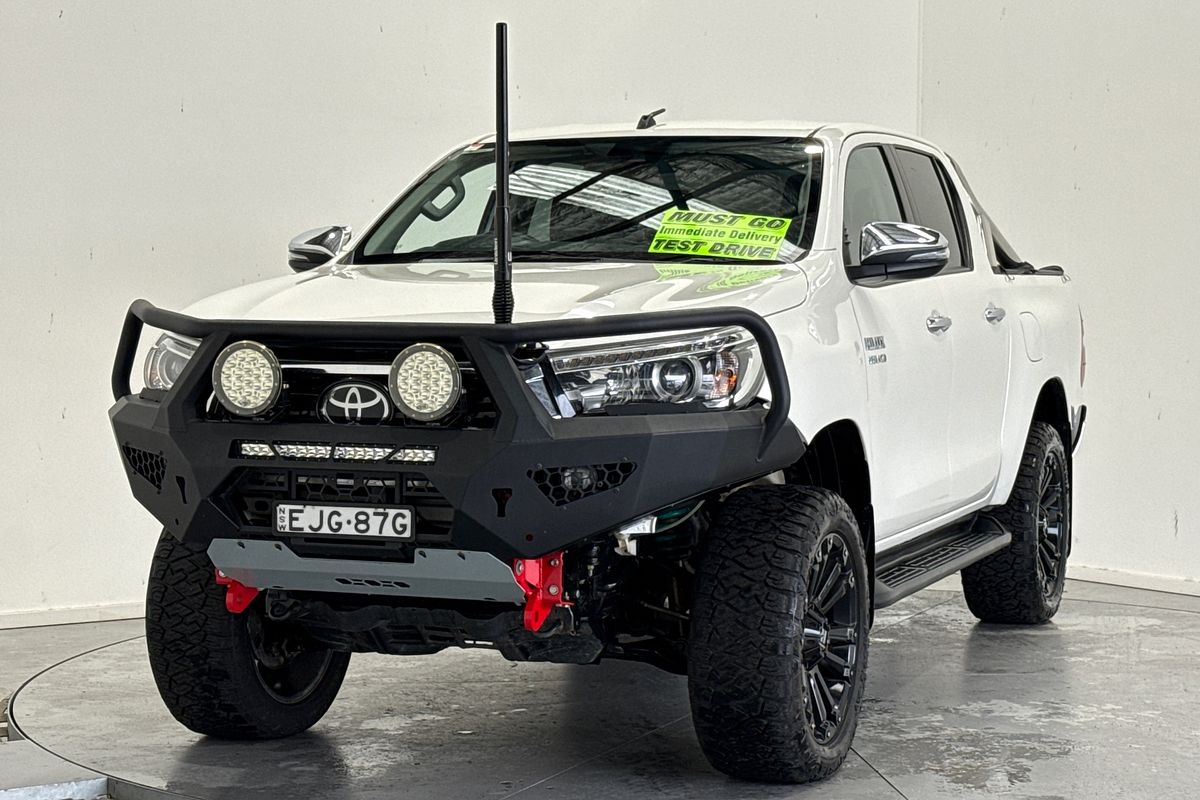 2020 Toyota Hilux SR5 GUN126R 4X4