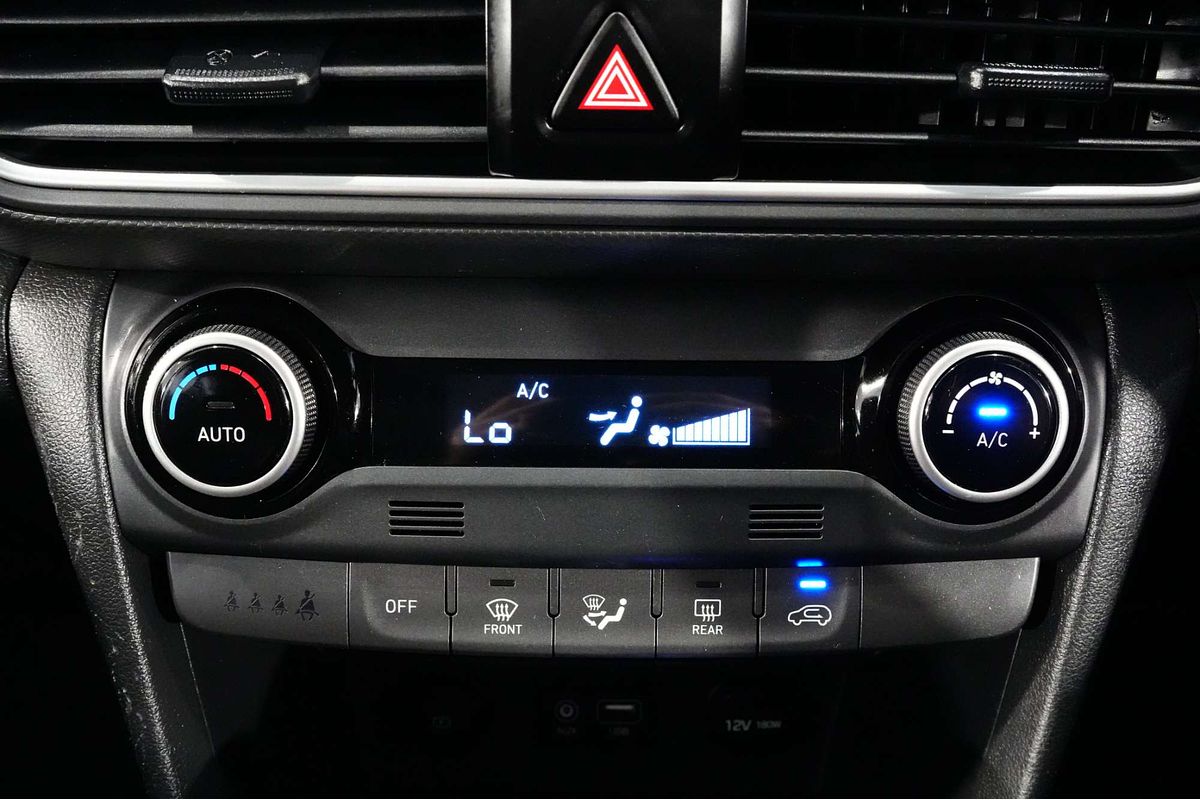 2020 Hyundai Kona Elite OS.3