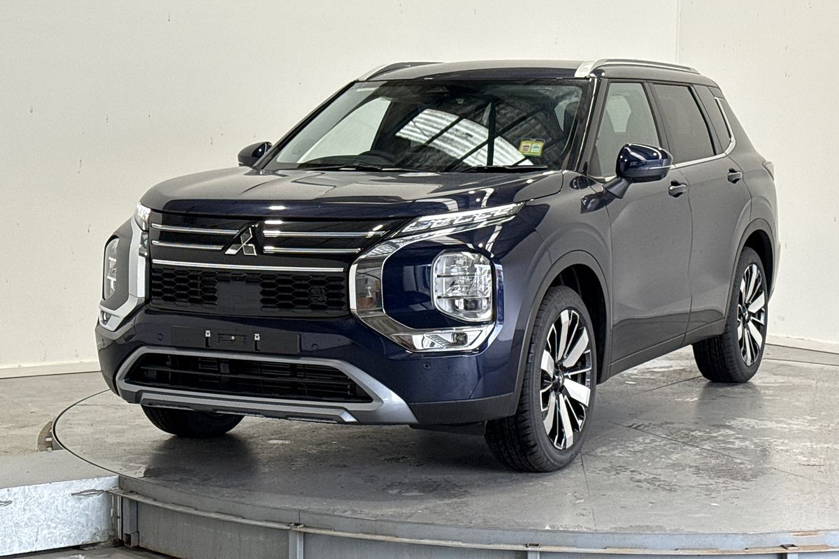 2025 Mitsubishi Outlander Aspire ZM