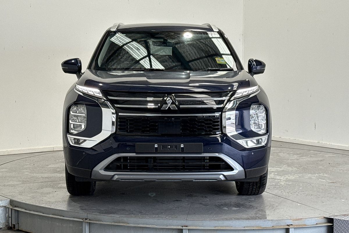 2025 Mitsubishi Outlander Aspire ZM