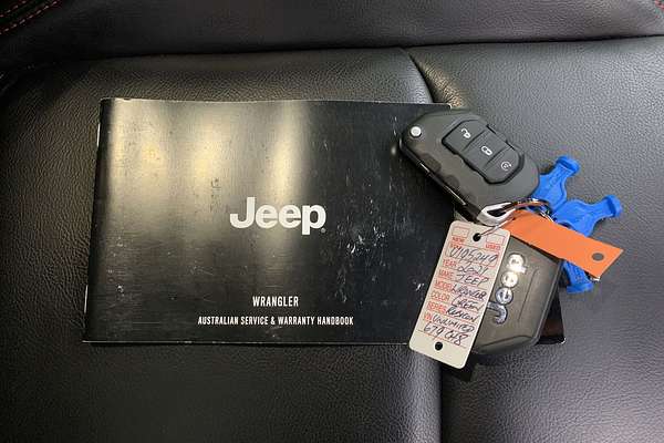 2021 Jeep Wrangler Unlimited Rubicon JL thumb-22