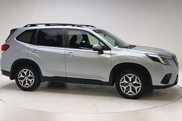 2024 Subaru Forester 2.5i S5 thumb-3