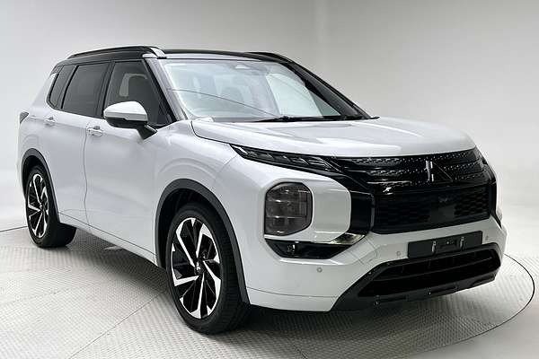 2023 Mitsubishi Outlander Exceed Tourer ZM thumb-0