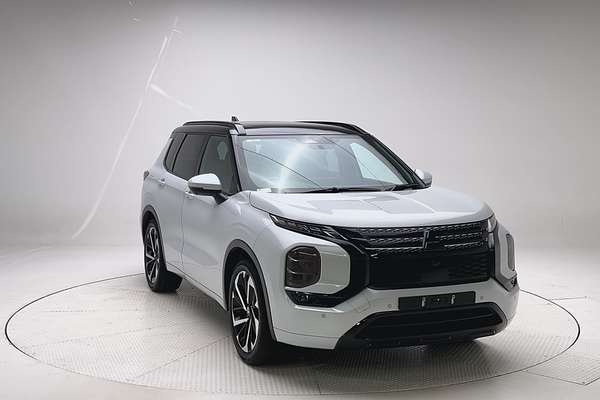 2023 Mitsubishi Outlander Exceed Tourer ZM thumb-4