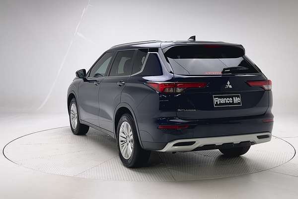 2024 Mitsubishi Outlander LS ZM thumb-8