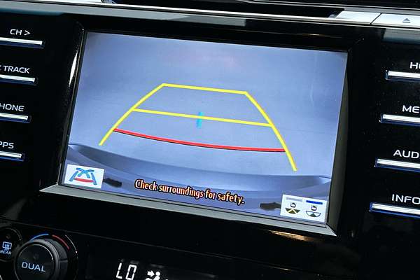 2021 Toyota Camry Ascent AXVH70R thumb-15