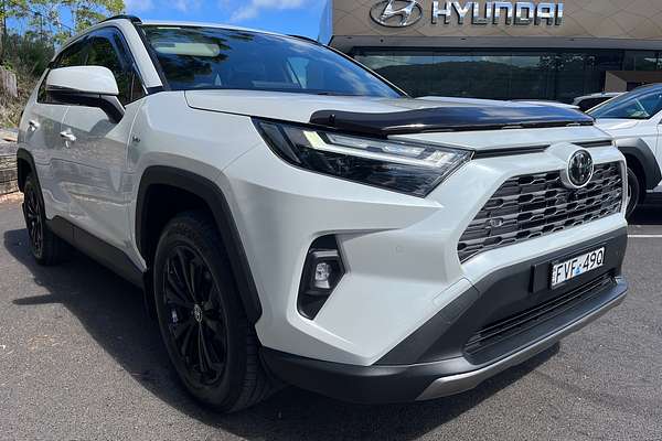 2025 Toyota RAV4 Cruiser AXAH52R