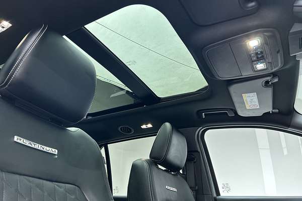 2024 Ford Everest Platinum 3.0L thumb-14