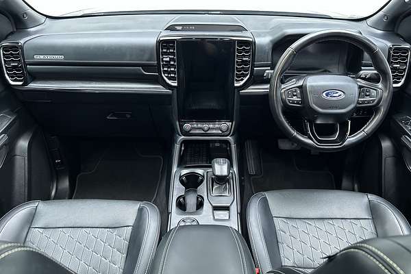 2024 Ford Everest Platinum 3.0L thumb-19